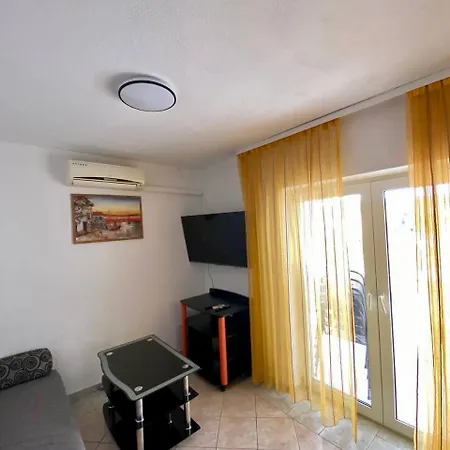 Apartment Time Out Tisno