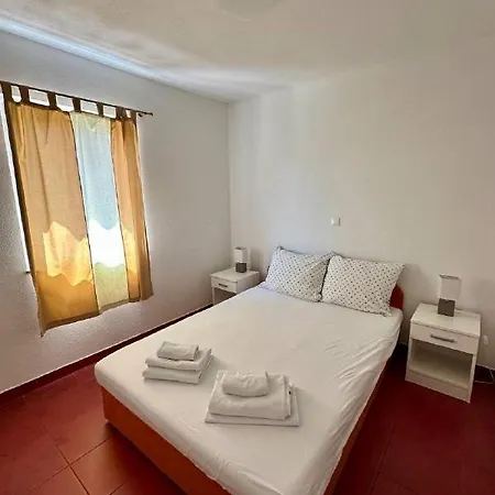 Time Out Apartment